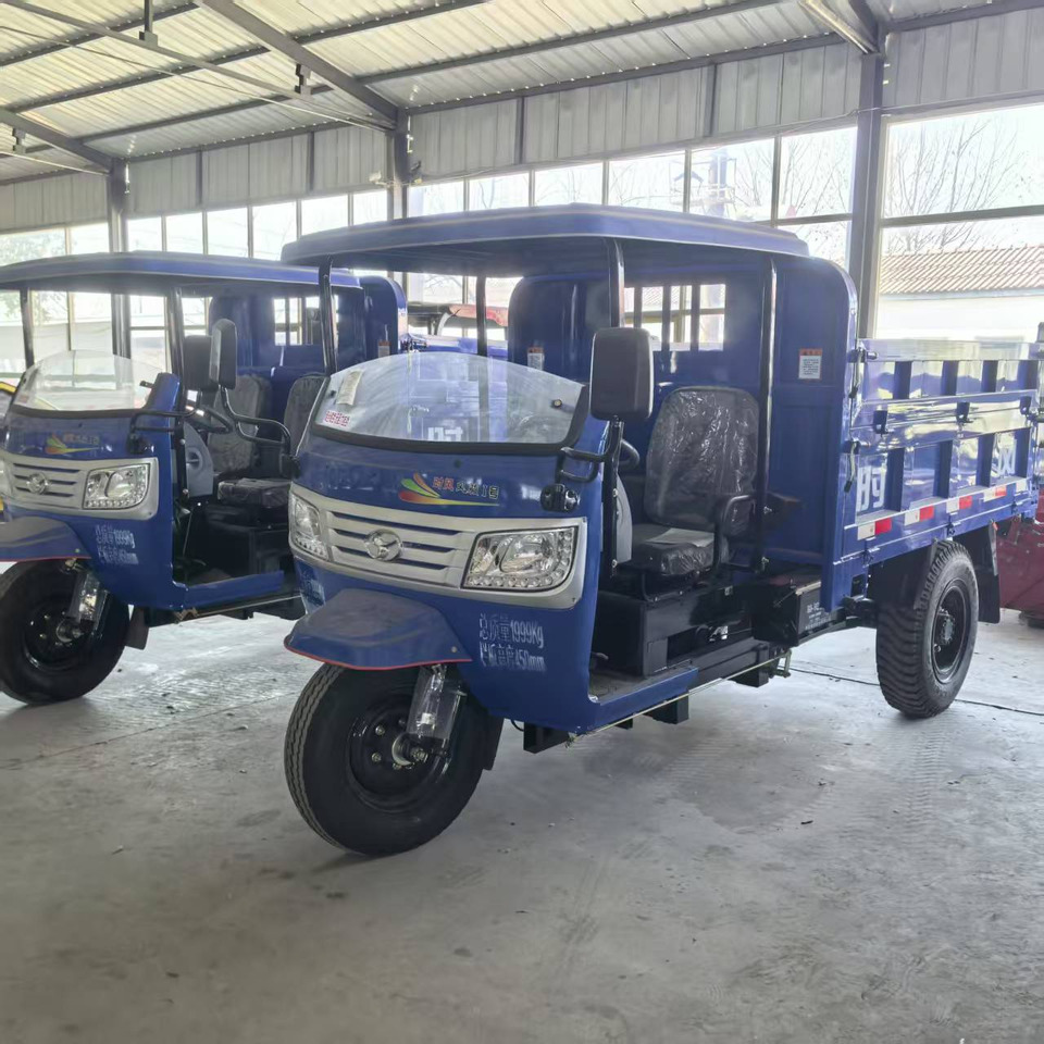 Three-wheeler - Тягач: фото 1