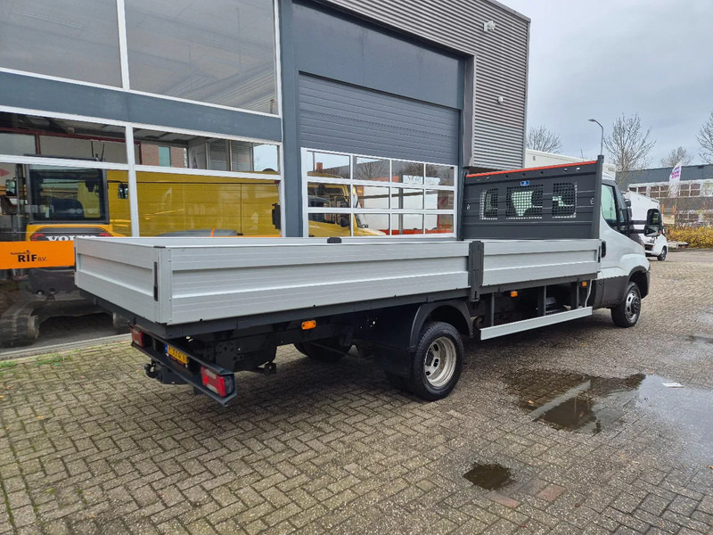 Iveco Daily 50C18 Pritsche 3.0D Euro 6 Hi-Matic GVW 3500 kg - Малотоннажный бортовой грузовик: фото 2 Iveco Daily 50C18 Pritsche 3.0D Euro 6 Hi-Matic GVW 3500 kg - Малотоннажный бортовой грузовик: фото 2