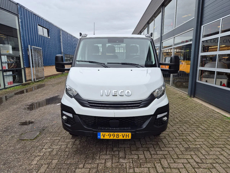 Iveco Daily 50C18 Pritsche 3.0D Euro 6 Hi-Matic GVW 3500 kg - Малотоннажный бортовой грузовик: фото 3 Iveco Daily 50C18 Pritsche 3.0D Euro 6 Hi-Matic GVW 3500 kg - Малотоннажный бортовой грузовик: фото 3