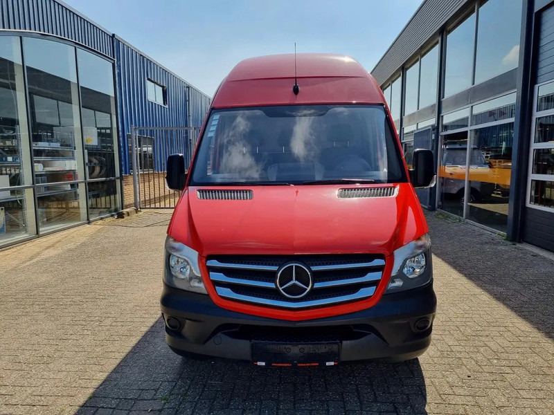 Mercedes-Benz Sprinter 314 CDI L2H3 Laadklep LBW Euro 6/ Aut/ Navi/ Camera - Цельнометаллический фургон: фото 3 Mercedes-Benz Sprinter 314 CDI L2H3 Laadklep LBW Euro 6/ Aut/ Navi/ Camera - Цельнометаллический фургон: фото 3