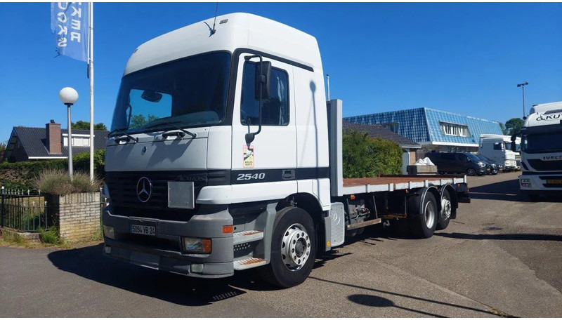Mercedes-Benz Actros 2540 6x2 3 Pedels Plato - Грузовик бортовой/ Платформа: фото 1 Mercedes-Benz Actros 2540 6x2 3 Pedels Plato - Грузовик бортовой/ Платформа: фото 1