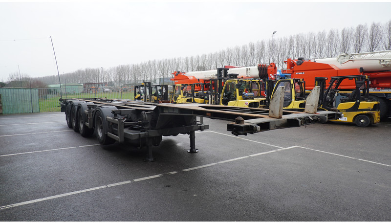 Floor 4 AXLE BREAKER CONTAINER TRAILER - Полуприцеп-контейнеровоз/ Сменный кузов: фото 3 Floor 4 AXLE BREAKER CONTAINER TRAILER - Полуприцеп-контейнеровоз/ Сменный кузов: фото 3