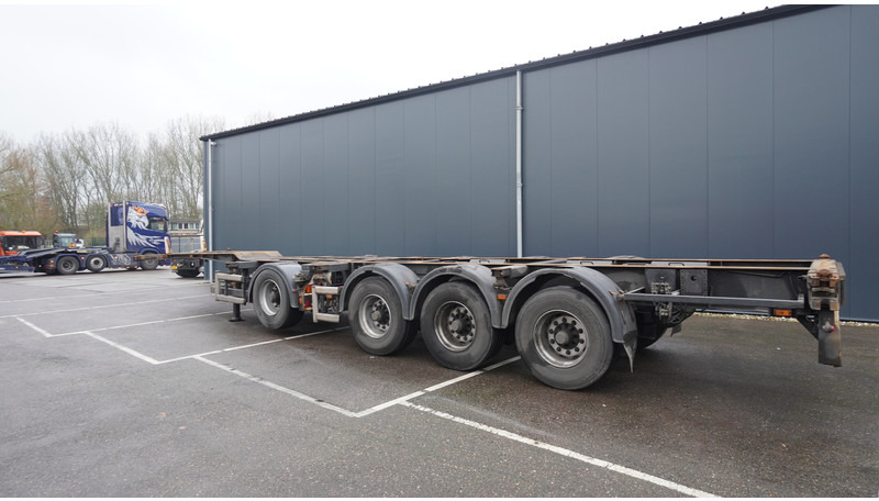 Floor 4 AXLE BREAKER CONTAINER TRAILER - Полуприцеп-контейнеровоз/ Сменный кузов: фото 4 Floor 4 AXLE BREAKER CONTAINER TRAILER - Полуприцеп-контейнеровоз/ Сменный кузов: фото 4