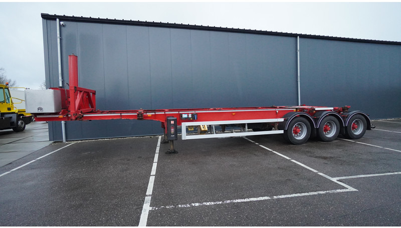 LAG 3 AXLE 20/30FT TIPPER CONTAINER TRANSPORT - Полуприцеп-контейнеровоз/ Сменный кузов: фото 1 LAG 3 AXLE 20/30FT TIPPER CONTAINER TRANSPORT - Полуприцеп-контейнеровоз/ Сменный кузов: фото 1