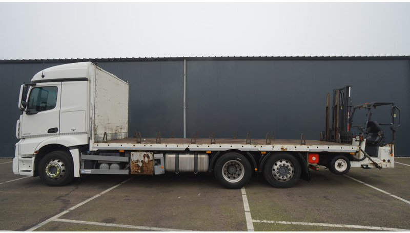 Mercedes-Benz ACTROS 2543 6X2 FLATBED WITH HIAB/MOFFET PORTABLE M4 2500 KG FORKLIFT 419.000KM - Грузовик бортовой/ Платформа: фото 1 Mercedes-Benz ACTROS 2543 6X2 FLATBED WITH HIAB/MOFFET PORTABLE M4 2500 KG FORKLIFT 419.000KM - Грузовик бортовой/ Платформа: фото 1