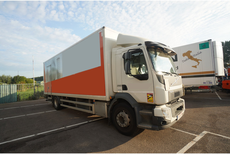 Volvo FL 280 CLOSED BOX BROKEN ENGINE NOT DRIVABLE - Грузовик с закрытым кузовом: фото 3 Volvo FL 280 CLOSED BOX BROKEN ENGINE NOT DRIVABLE - Грузовик с закрытым кузовом: фото 3