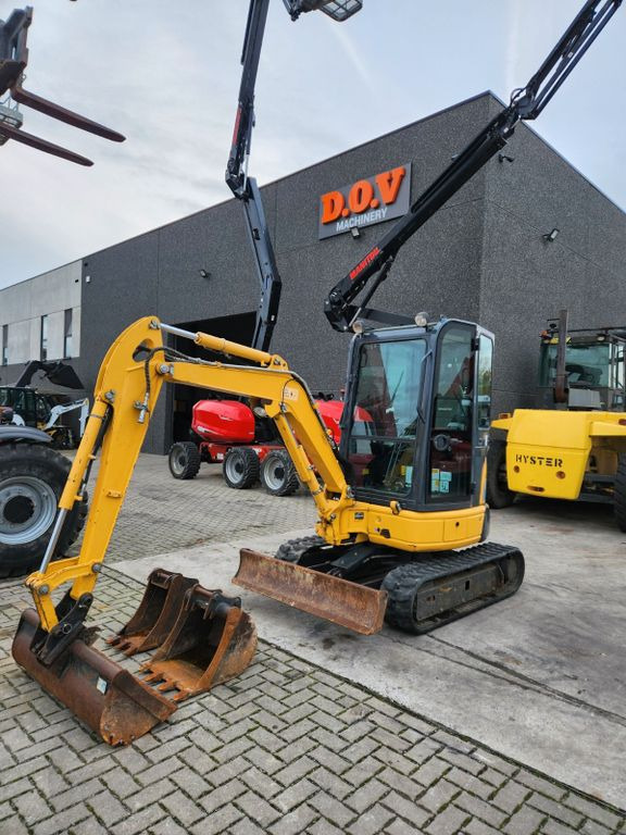 Komatsu PC26MR-3  - Мини-экскаватор: фото 1