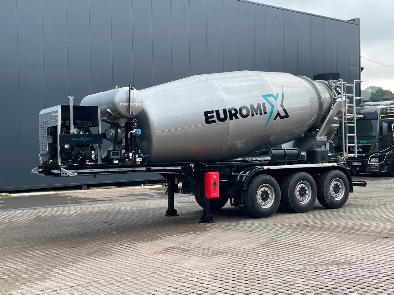 EUROMIX MTP - 12m³ Betonmischer-Auflieger - Автобетоносмеситель: фото 3 EUROMIX MTP - 12m³ Betonmischer-Auflieger - Автобетоносмеситель: фото 3