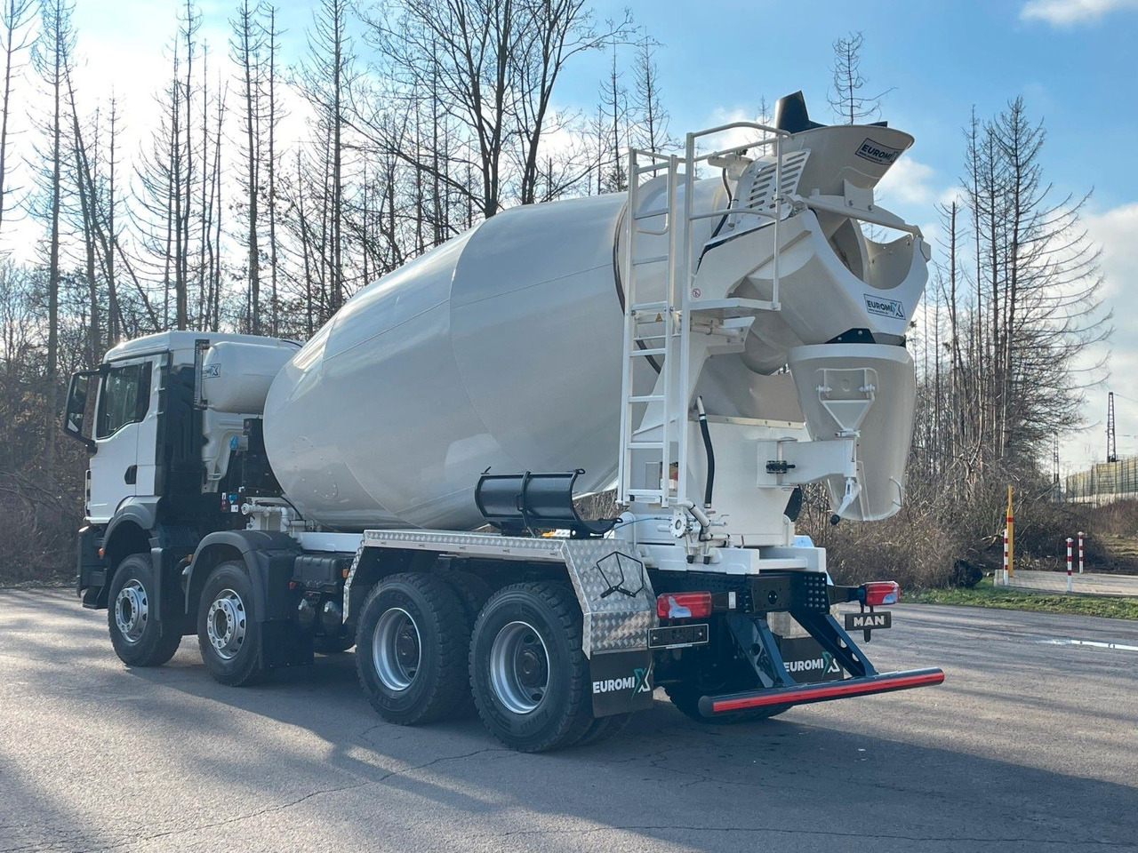 MAN TGS 41.400 8x4 / EuromixMTP EM 10m³ R / EURO 2 - Автобетоносмеситель: фото 5 MAN TGS 41.400 8x4 / EuromixMTP EM 10m³ R / EURO 2 - Автобетоносмеситель: фото 5
