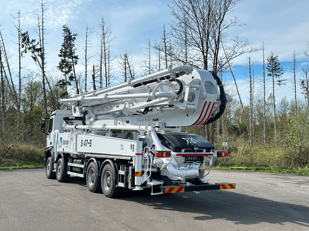 Mercedes-Benz Arocs 5 4542 8x4 SWAN TSP 47-5 160RZ ( 47m ) - Автобетоносмеситель: фото 4 Mercedes-Benz Arocs 5 4542 8x4 SWAN TSP 47-5 160RZ ( 47m ) - Автобетоносмеситель: фото 4