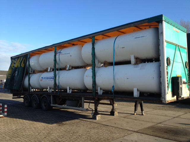 5000 L (2,5 ton) Gastank on trailer -Gas, Gaz, LPG, GPL, Propane, Butane tanks aboveground working pressure 15.6 bar Used tanks-Also available per single piece ID 1.005 - Топливный бак для Грузовиков: фото 1 5000 L (2,5 ton) Gastank on trailer -Gas, Gaz, LPG, GPL, Propane, Butane tanks aboveground working pressure 15.6 bar Used tanks-Also available per single piece ID 1.005 - Топливный бак для Грузовиков: фото 1