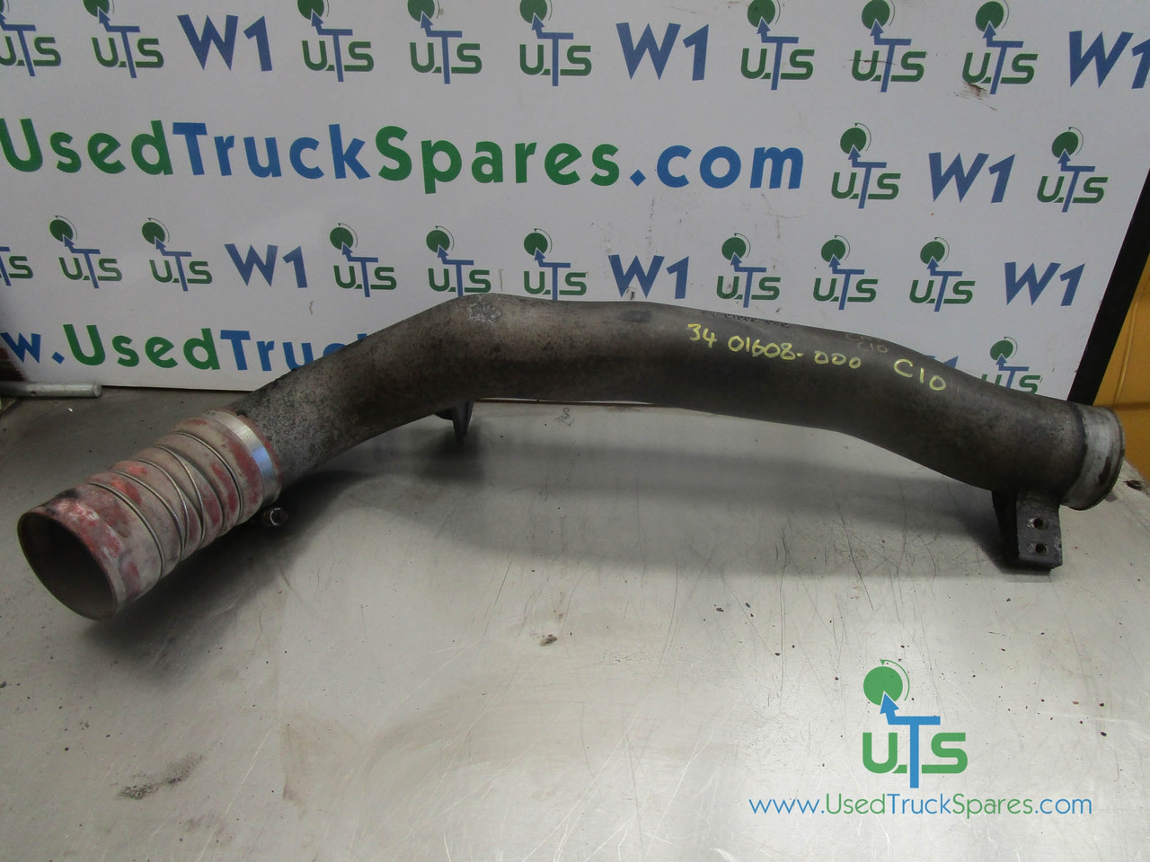 CAT C10 / C12 INTERCOOLER PIPE P/NO 3401608000 - Двигатель и запчасти для Грузовиков: фото 1
