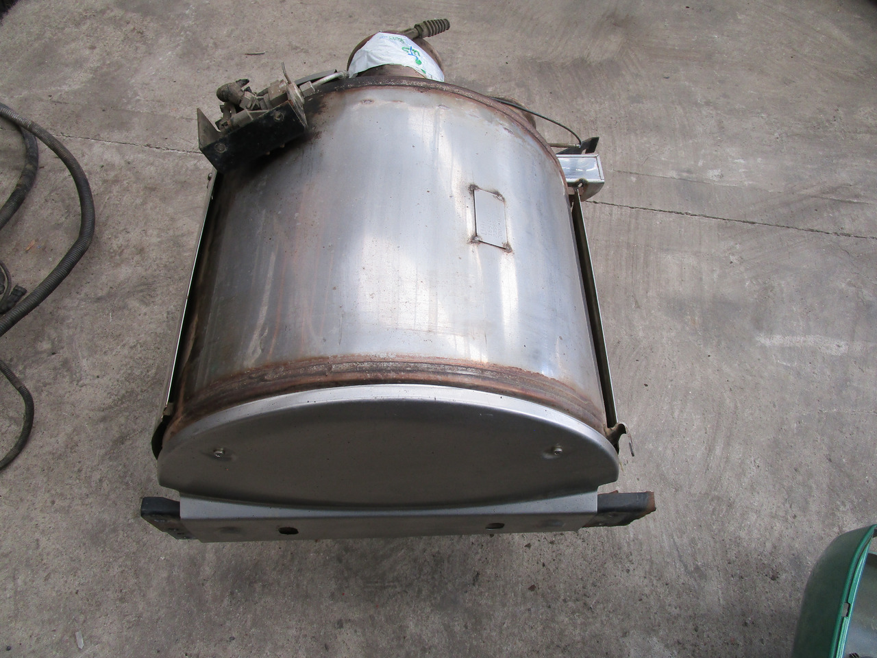 DAF CF 75/85 DPF CAT EXHAUST P/NO 1691063-C1/23985 - Выхлопная система для Грузовиков: фото 1 DAF CF 75/85 DPF CAT EXHAUST P/NO 1691063-C1/23985 - Выхлопная система для Грузовиков: фото 1