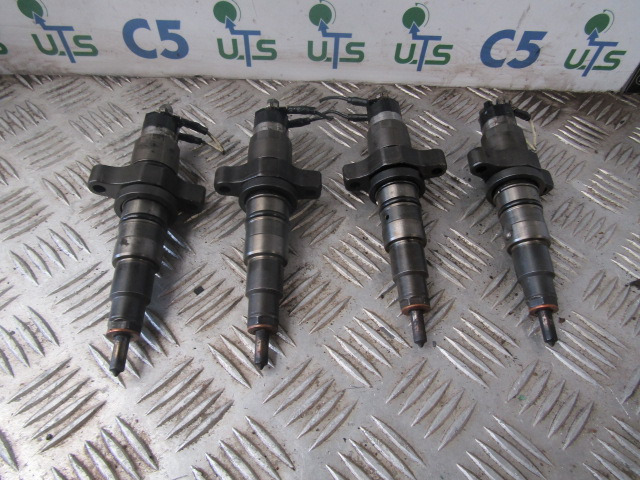 DAF LF 45 EURO 3 INJECTORS (4) P/NO 0445120-007 - Топливная система для Грузовиков: фото 1 DAF LF 45 EURO 3 INJECTORS (4) P/NO 0445120-007 - Топливная система для Грузовиков: фото 1