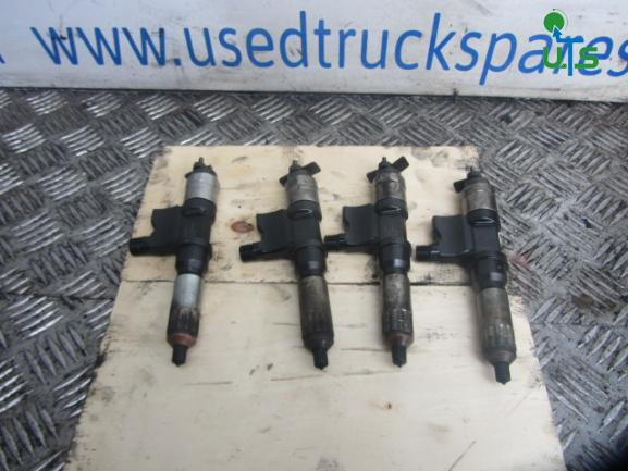 ISUZU NQR 4HK1 5.2 ENGINE SET OF INJECTORS ‘DENSO’ - Топливная система для Грузовиков: фото 1 ISUZU NQR 4HK1 5.2 ENGINE SET OF INJECTORS ‘DENSO’ - Топливная система для Грузовиков: фото 1