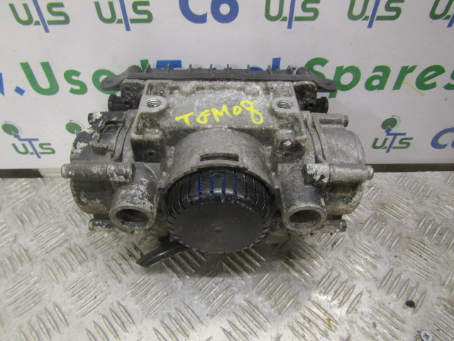 MAN TGM AXLE MODULATOR VALVE P/NO 4801041050 - Детали тормозной системы для Грузовиков: фото 1 MAN TGM AXLE MODULATOR VALVE P/NO 4801041050 - Детали тормозной системы для Грузовиков: фото 1