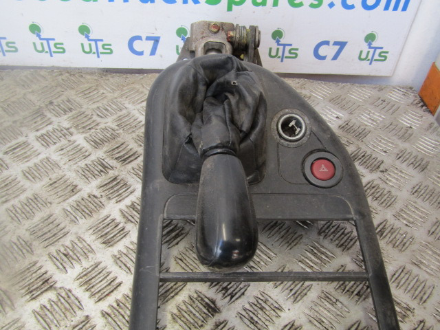MITSUBISHI 3C11 / 3C13 GEAR LEVER ASSEMBLY COMPLETE - Кабина и интерьер для Грузовиков: фото 1 MITSUBISHI 3C11 / 3C13 GEAR LEVER ASSEMBLY COMPLETE - Кабина и интерьер для Грузовиков: фото 1