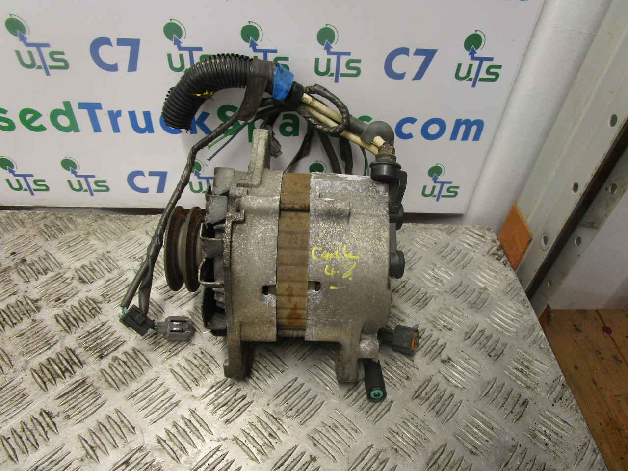 MITSUBISHI CANTER 4D34 ALTERNATOR P/NO 221165 - Электрическая система для Грузовиков: фото 1 MITSUBISHI CANTER 4D34 ALTERNATOR P/NO 221165 - Электрическая система для Грузовиков: фото 1