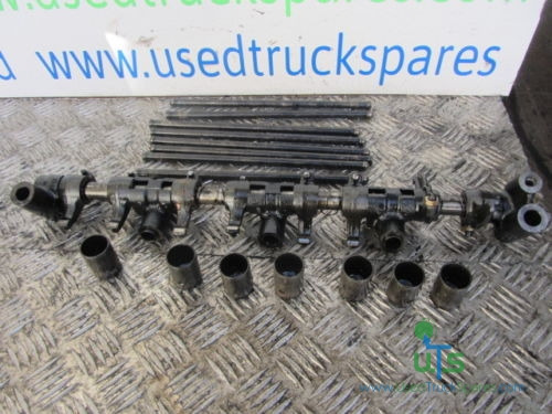 MITSUBISHI CANTER 4D34 CAMSHAFT KIT - Двигатель и запчасти для Грузовиков: фото 1 MITSUBISHI CANTER 4D34 CAMSHAFT KIT - Двигатель и запчасти для Грузовиков: фото 1
