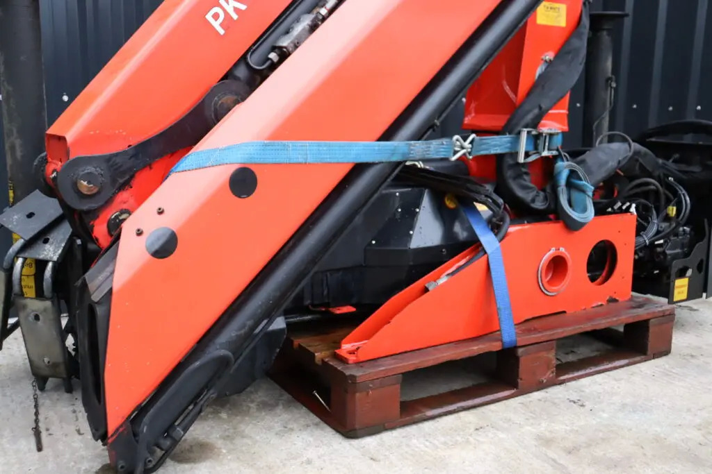 PALFINGER PK11.001 SLD 3 KNUCKLE BOOM CRANE (2017) - Кран-манипулятор для Грузовиков: фото 1 PALFINGER PK11.001 SLD 3 KNUCKLE BOOM CRANE (2017) - Кран-манипулятор для Грузовиков: фото 1