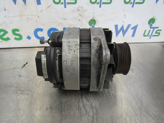 RENAULT PREMIUM 400 ALTERNATOR - Электрическая система для Грузовиков: фото 1