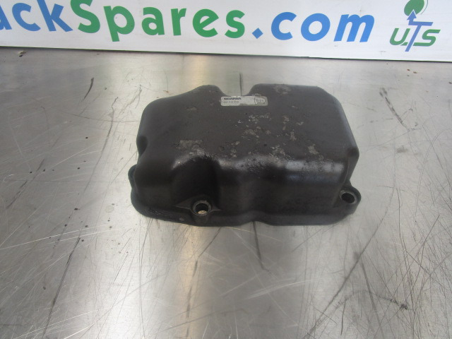 SCANIA 124 420 DC1203 ROCKER COVER P/NO 1511983/4 - Двигатель и запчасти для Грузовиков: фото 1