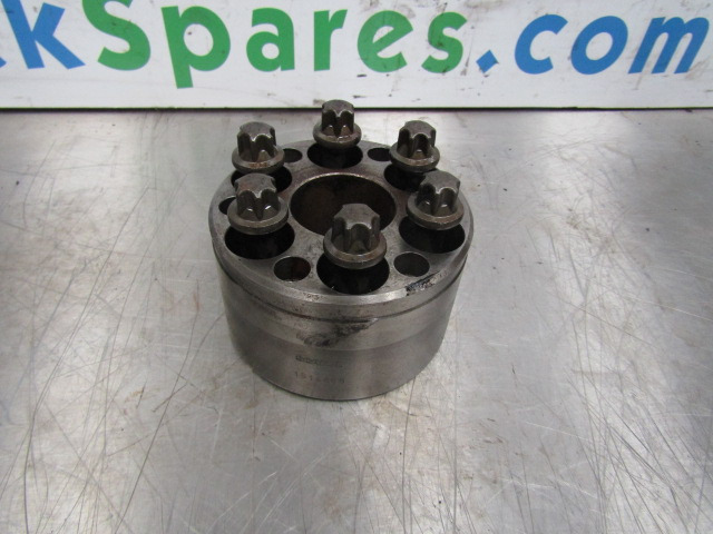 SCANIA 144/164 V8 CRANKSHAFT PULLY SPACER P/NO 1514668 - Двигатель и запчасти для Грузовиков: фото 1