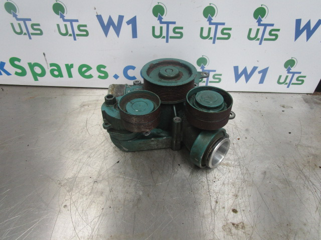 VOLVO FE 240/280 D7E WATER PUMP 04901740 - Двигатель и запчасти для Грузовиков: фото 1 VOLVO FE 240/280 D7E WATER PUMP 04901740 - Двигатель и запчасти для Грузовиков: фото 1