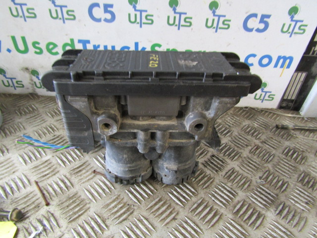 VOLVO FE EBS MODULATOR VALVE EURO 6 - Блок управления для Грузовиков: фото 1 VOLVO FE EBS MODULATOR VALVE EURO 6 - Блок управления для Грузовиков: фото 1