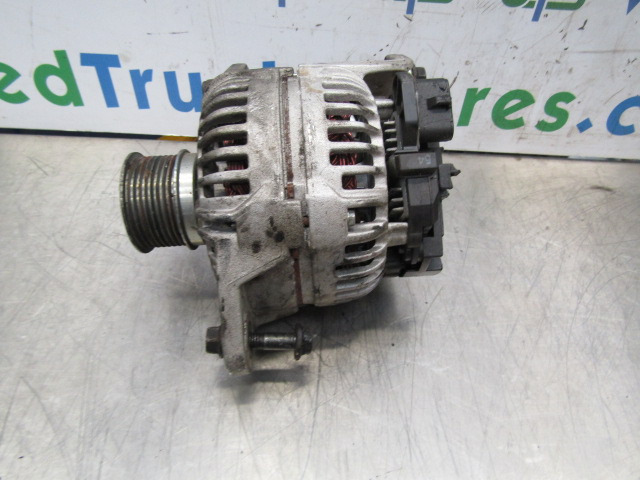 VOLVO FH13A ALTERNATOR 24V / 110A - Электрическая система для Грузовиков: фото 1