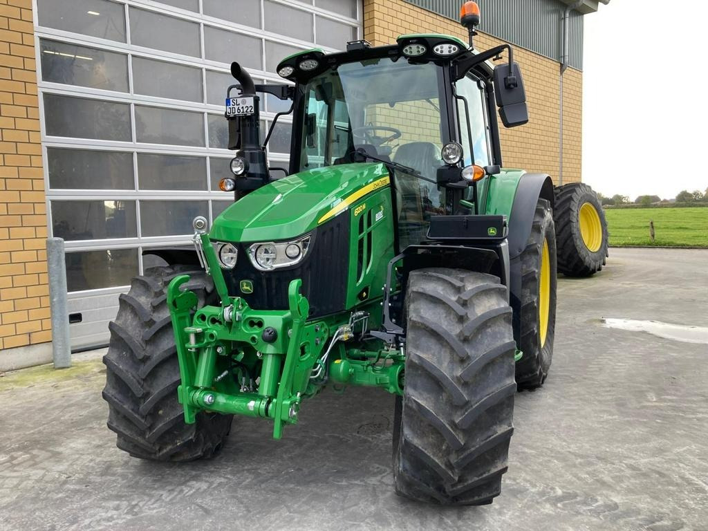 John Deere 6120M - Трактор: фото 1 John Deere 6120M - Трактор: фото 1