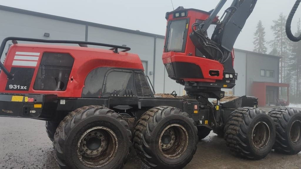 Komatsu 931XC - Харвестер: фото 1 Komatsu 931XC - Харвестер: фото 1
