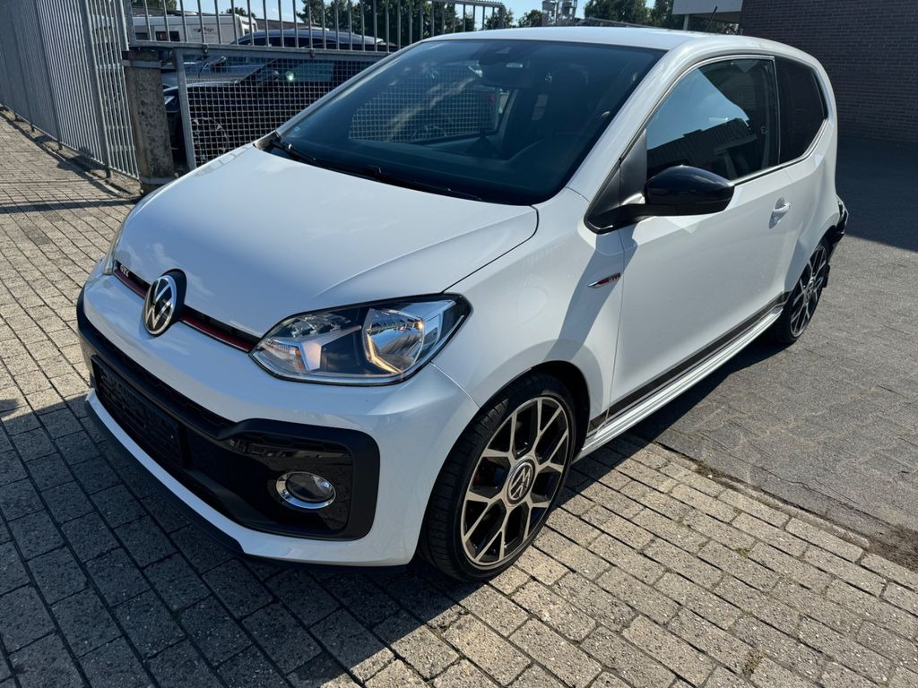 Volkswagen up! GTI - Легковой автомобиль: фото 1 Volkswagen up! GTI - Легковой автомобиль: фото 1