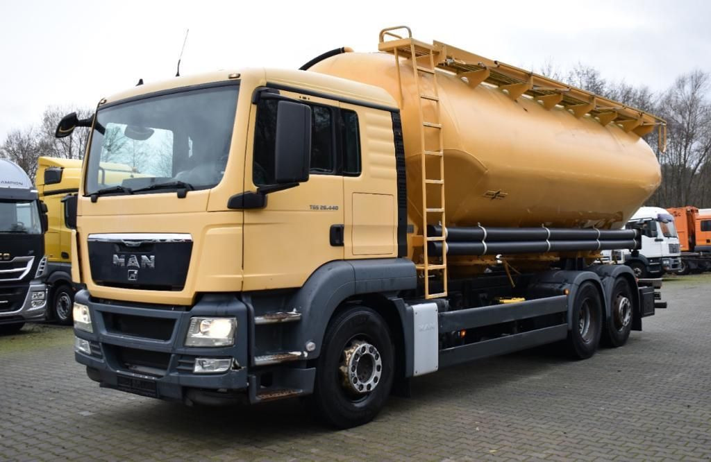 MAN TGS 26.440 BL 6x2/Futter Silo-Spitzer,Lenk,AHK - Грузовик: фото 1 MAN TGS 26.440 BL 6x2/Futter Silo-Spitzer,Lenk,AHK - Грузовик: фото 1