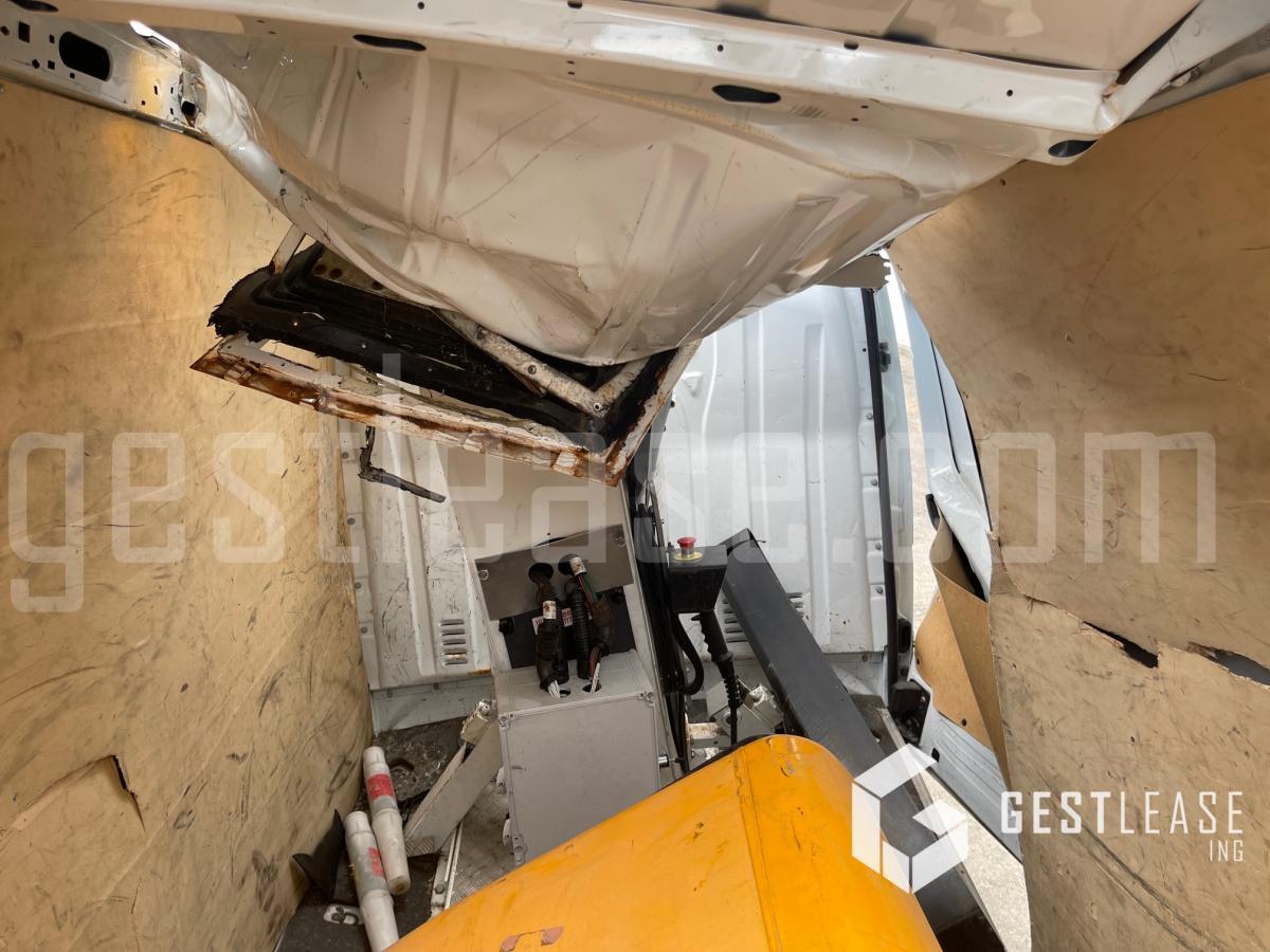 Renault MASTER 3 2.3 DCI 125 avec nacelle KLUBB в лизинг Renault MASTER 3 2.3 DCI 125 avec nacelle KLUBB: фото 8