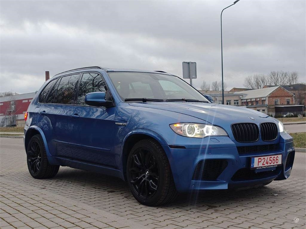 BMW - Легковой автомобиль: фото 1 BMW - Легковой автомобиль: фото 1