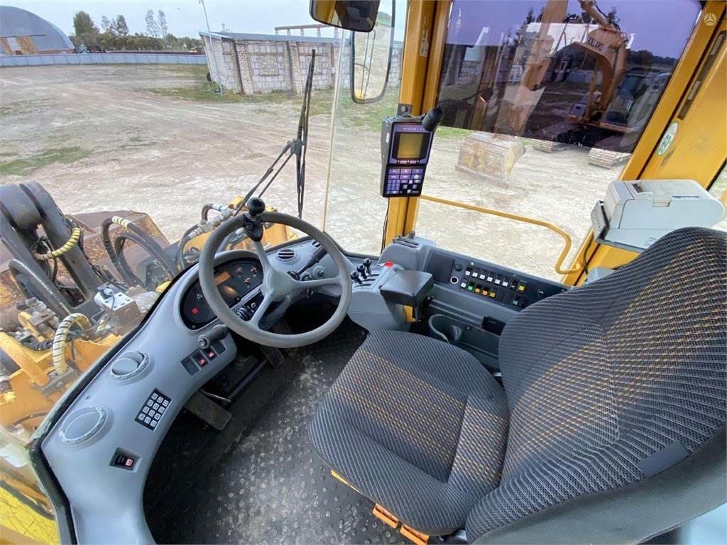 Volvo L 150 E ,coupler,3rd,airless  в лизинг Volvo L 150 E ,coupler,3rd,airless: фото 16