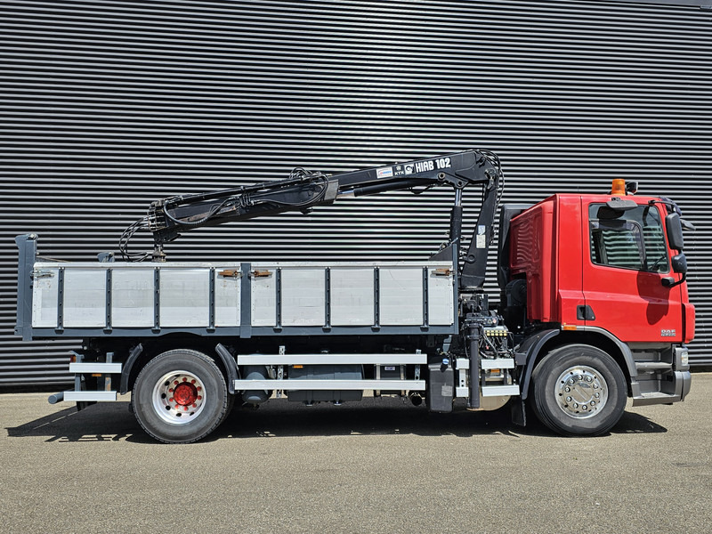DAF CF 75.250 / HIAB CRANE + TIPPER - Самосвал, Автоманипулятор: фото 5 DAF CF 75.250 / HIAB CRANE + TIPPER - Самосвал, Автоманипулятор: фото 5