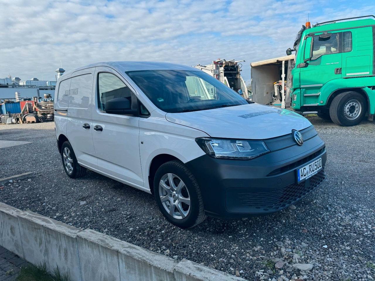 Volkswagen Caddy Cargo Basis 2,0 TDI Klima Radio touch - Легковой автомобиль: фото 1 Volkswagen Caddy Cargo Basis 2,0 TDI Klima Radio touch - Легковой автомобиль: фото 1