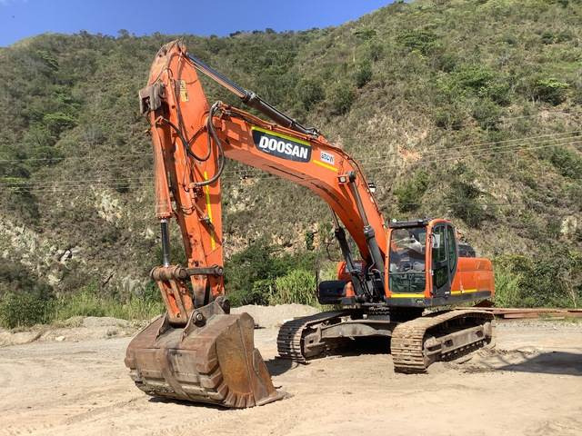 Doosan DX340LCA - Гусеничный экскаватор: фото 1 Doosan DX340LCA - Гусеничный экскаватор: фото 1