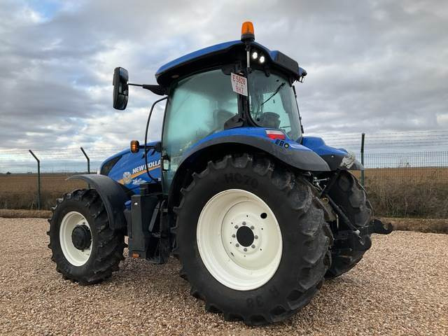 New Holland T6.145 - Трактор: фото 2 New Holland T6.145 - Трактор: фото 2