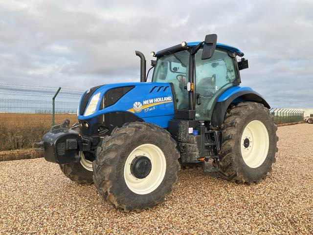 New Holland T7.165S - Трактор: фото 1 New Holland T7.165S - Трактор: фото 1