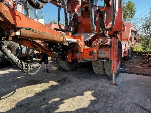 Tamrock AXERA T12 - Горнодобывающая техника: фото 4 Tamrock AXERA T12 - Горнодобывающая техника: фото 4