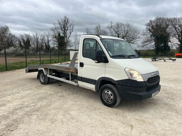 Iveco Daily 35C15 - Эвакуатор: фото 4 Iveco Daily 35C15 - Эвакуатор: фото 4