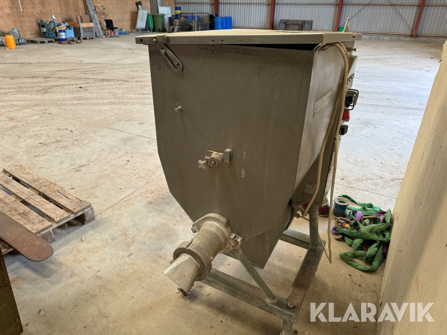 Строительное оборудование Blandingsmaskine HOBART 4346: фото 1