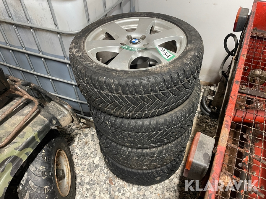 Dæk med BMW logo Dunlop 18" - Шины и диски: фото 1 Dæk med BMW logo Dunlop 18" - Шины и диски: фото 1