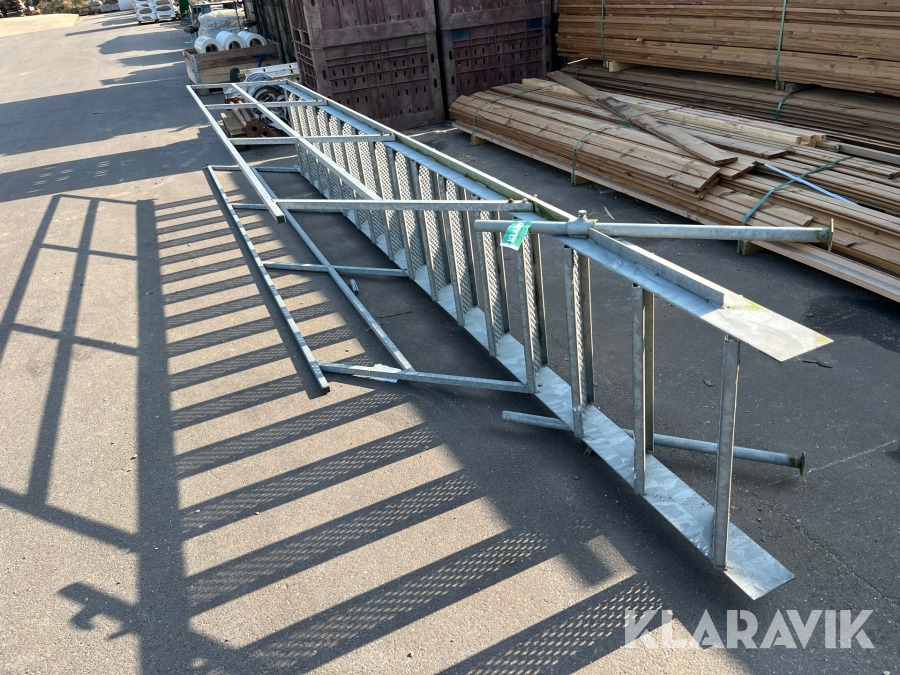 Galvaniseret trappe - Инструмент/ Оборудование: фото 1