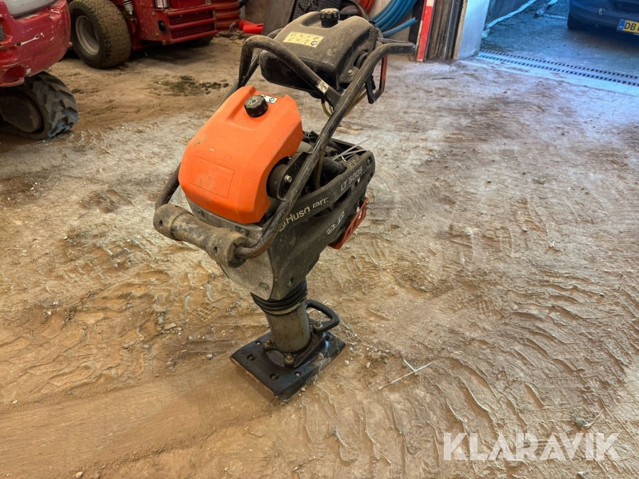 Jordloppe Husqvarna LT 5005 - Виброплита: фото 1 Jordloppe Husqvarna LT 5005 - Виброплита: фото 1