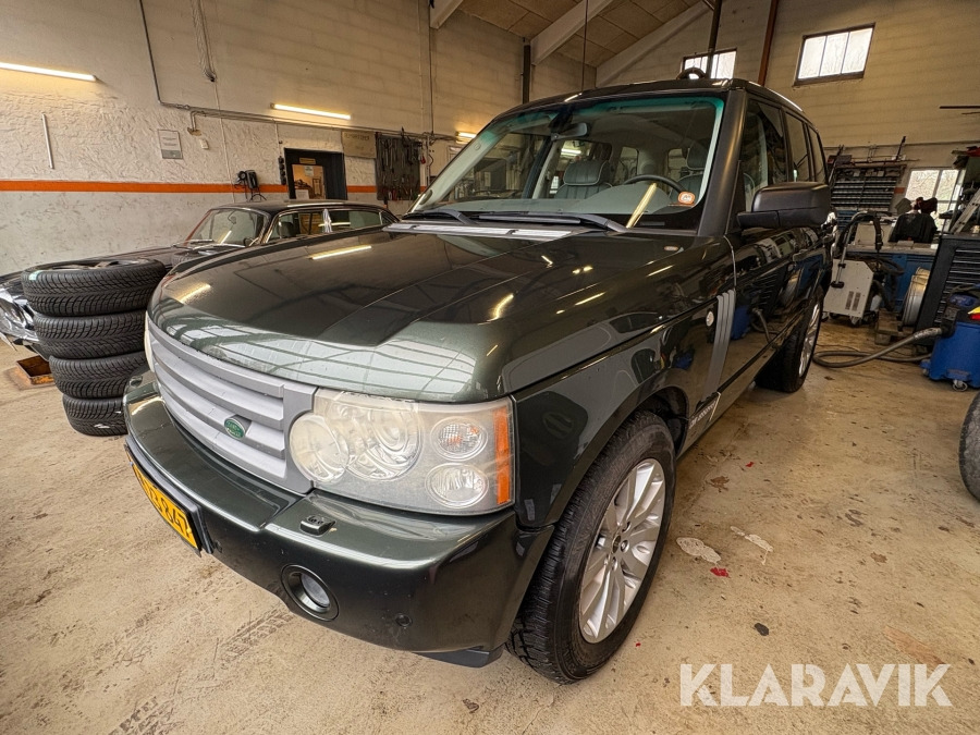 Land Rover Range Rover 3,0D Vogue - Легковой автомобиль: фото 1 Land Rover Range Rover 3,0D Vogue - Легковой автомобиль: фото 1