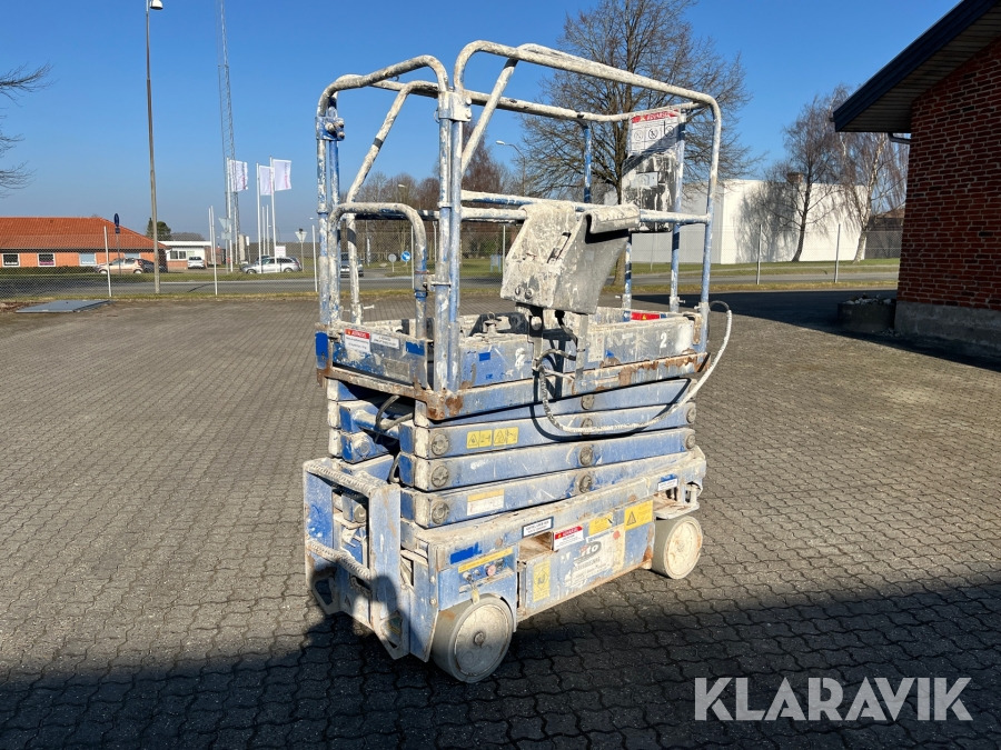 Saxlift UpRight MX 19 - Ножничный подъемник: фото 1 Saxlift UpRight MX 19 - Ножничный подъемник: фото 1